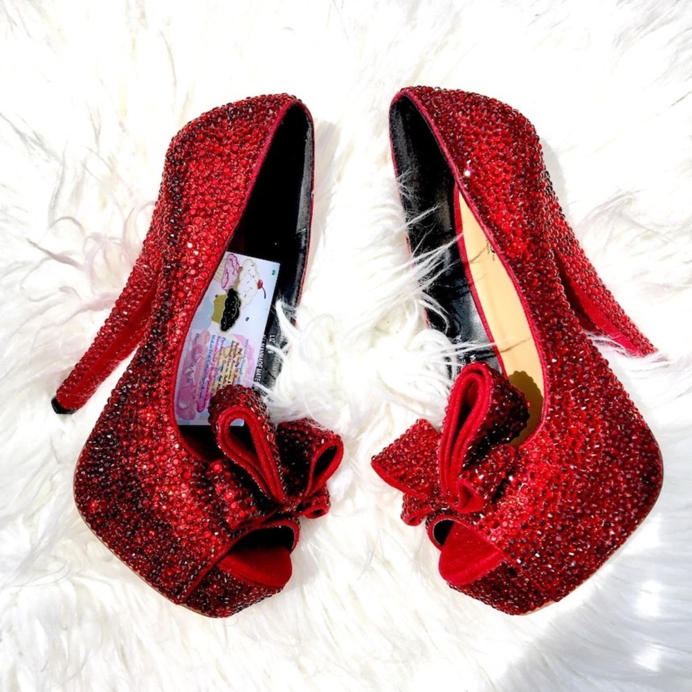 DO NOT BUY! Crystallized red stiletto pumps (BNIB)
